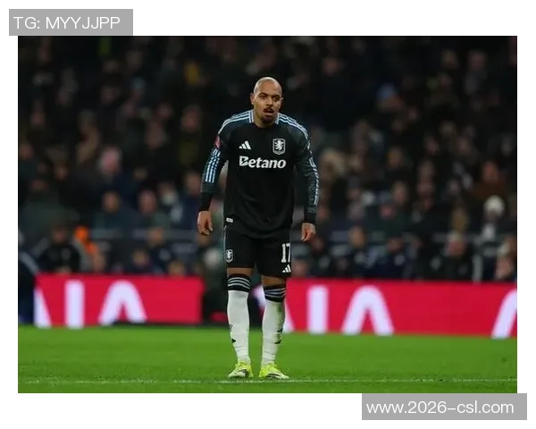 佩杜拉透露马伦今晚抵达罗马明天将进行体检确认加盟情况 佩杜拉透露马伦今晚抵达罗马明天将进行体检确认加盟情况