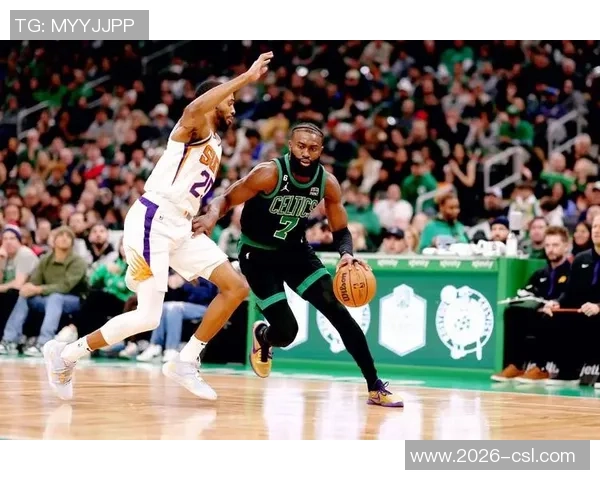 杰伦布朗谈球队现状强调未来潜力与成长空间仍需努力 杰伦布朗谈球队现状强调未来潜力与成长空间仍需努力