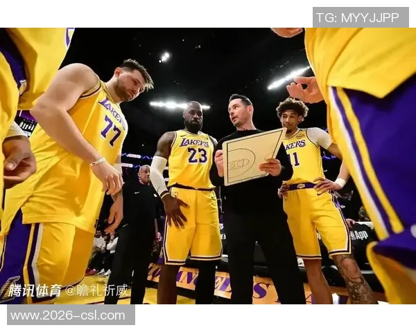 湖人队困境深重三核组合难解局势不如调整阵容发挥现有实力